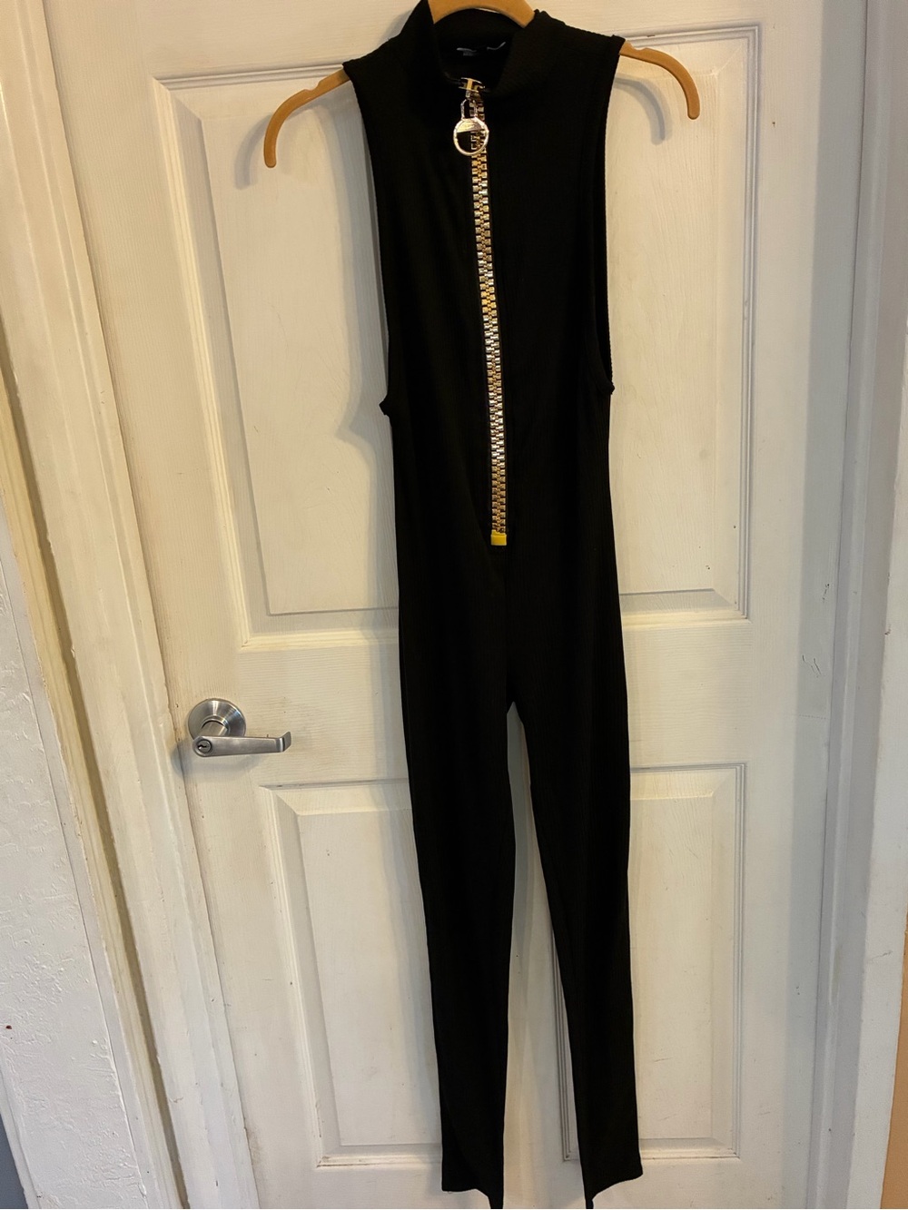 Fashion Nova Women’s Sleeveless Black with Front Gold Zipper Jumpsuit, Size: S